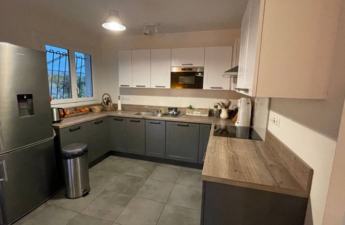 Sainte-Eulalie-en-Born House | Between forest, lake and ocean!