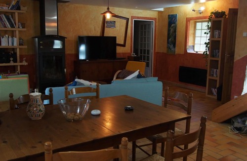 Saint-Jean-de-Vaulx House | Between lakes and mountains