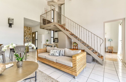 Durban-Corbieres Villa | Between land and sea in the Cathar region