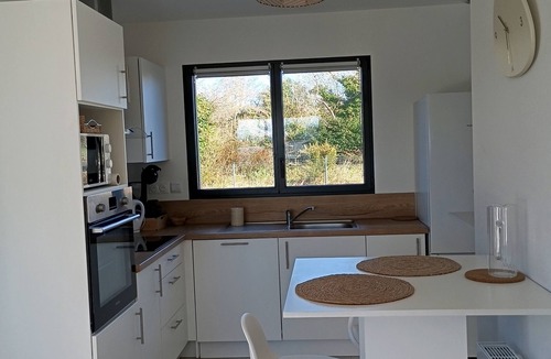 Sulniac House | Between land and sea