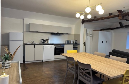 Bourges Apartment | Between les Marais and Cathedral