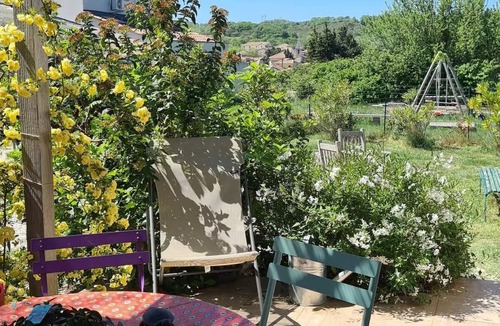 Saze Villa | Between Nimes and Avignon, La Villa des Moulins