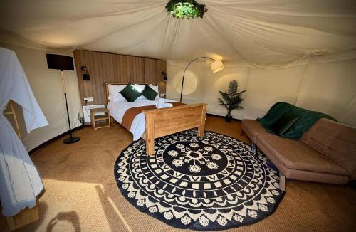 Kirk Sandall Other | Between Rivers Camping @ The Old George Inn