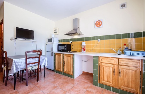 Reillanne Apartment | BETWEEN SEA AND MOUNTAINS