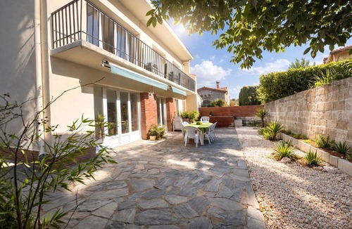Prades Villa | BETWEEN SEA AND MOUNTAINS. 5 MN WALK TO AMENITIES