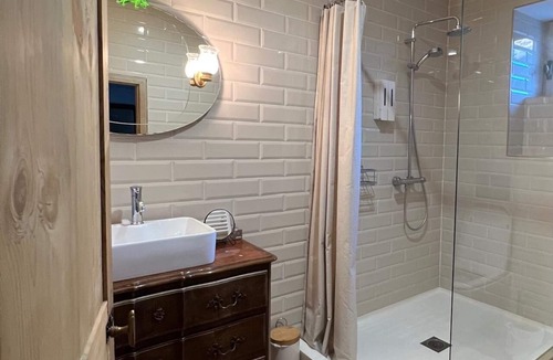 Roujan House | Between sea and mountains