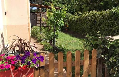 Ceret Apartment | Between Sea and Mountains