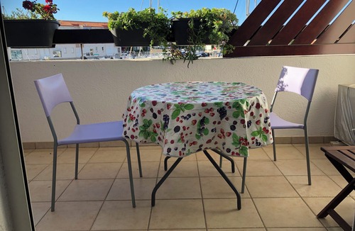 Saint-Cyprien Plage Apartment | Between Sea/MountainsSuperb3*Modern Apartment On Marina/Sea Views,Walk To Beach