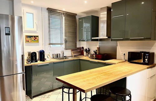Auteuil Apartment | Between the Eiffel Tower and Bois de Boulogne, quiet, elegant apartment!