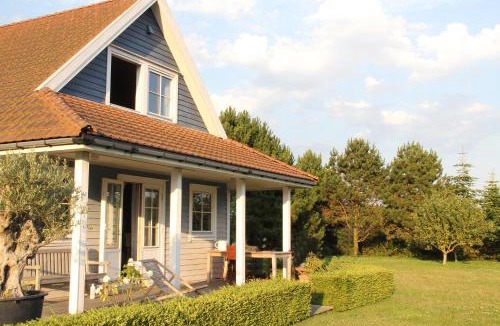 Les Moitiers-d'Allonne Villa | Between the dunes and the sea