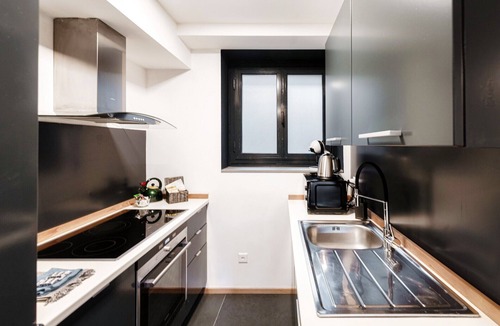 Vacallo Apartment | Between the hills bordering Italy (Modern Flat)