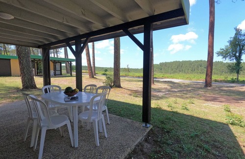 Leon House | Between the Land and the Ocean