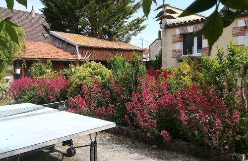 Mery-sur-Seine House | Between the Seine and the Canal