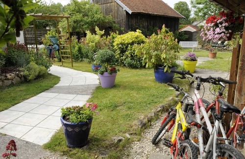 Mery-sur-Seine House | Between the Seine and the Canal