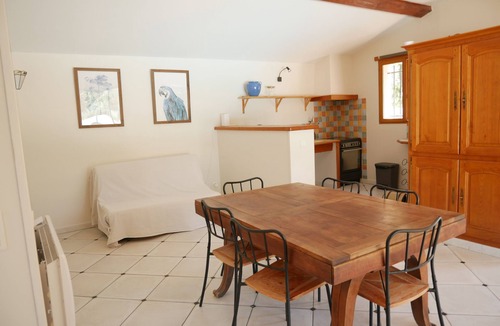 Villesiscle House | Between Toulouse and Carcassonne Holiday home with private swimming pool