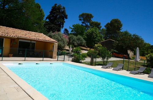 Villesiscle House | Between Toulouse and Carcassonne Holiday home with private swimming pool