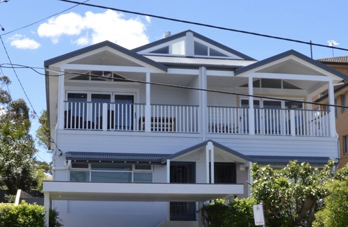 Freshwater House | between two beaches -Freshwater and Manly