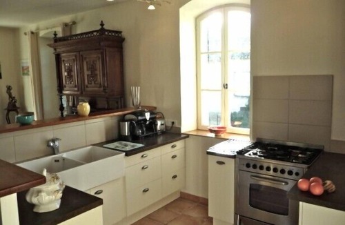 Faucon House | Between Vaison and Mont-Ventoux, Provencal farmhouse on the edge of the village of Faucon