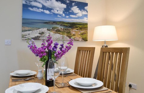 Amlwch House | Beudy Bach