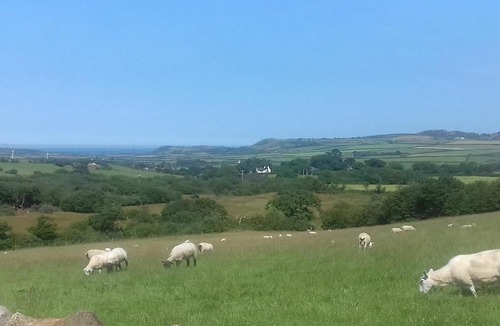 Llanerchymedd House | Beudy Tyddyn