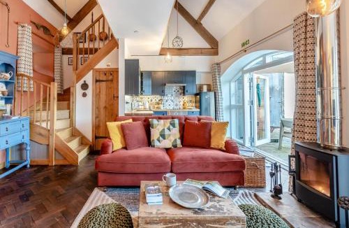 Llanfihangel Tal-y-llyn House | Beudyr Gamlas