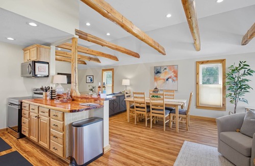 Beulah Apartment | Beulah Beach Loft