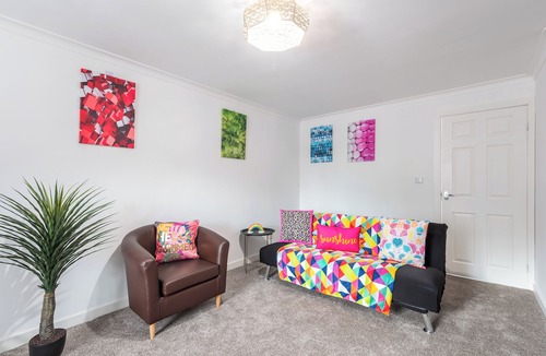 Beverley House | Beverley Central Quiet 3 bedroom Homey Parking