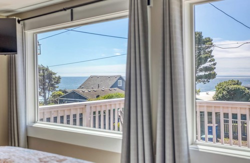 Beverly Beach House | Beverly Beach Home-Deck with Ocean View-Fire Pit