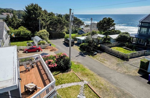Beverly Beach House | Beverly Beach Home-Deck with Ocean View-Fire Pit