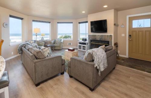 Beverly Beach House | Beverly Beach Overlook