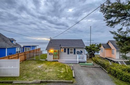 Beverly Beach House | Beverly Beach Whale Lookout