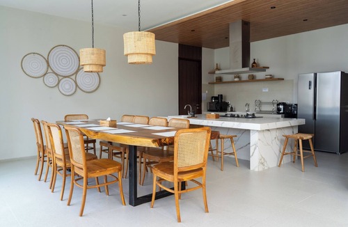 Bandung Villa | Beverly Hill Mountain View Villa 8BR