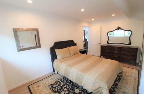 Beverly Glen House | Beverly Hills, Ideal Location 2BD+ House with Heated Pool