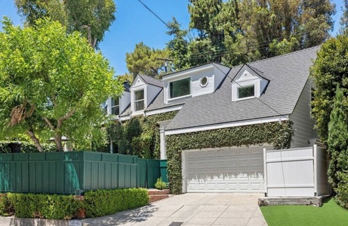 Beverly Glen House | Beverly Hills Oasis w/Saltwater Pool & Fireplace