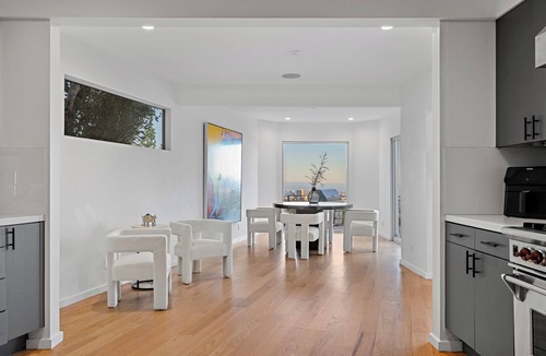 Beverly Glen House | Beverly Hills View Estate - JETLINER VIEWS, POOL & SPA, PRIVATE & GATED