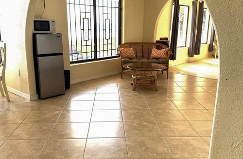 Port Orange House | Beverly’s Place 3 Master – Pets Welcomed!