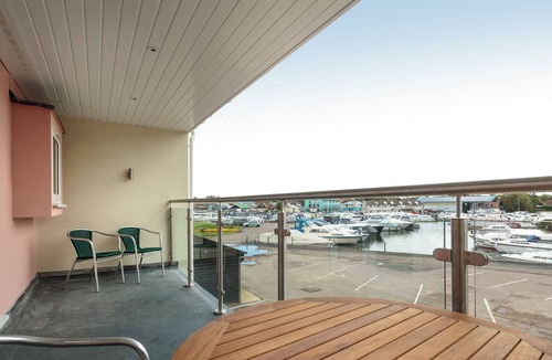 Wroxham Cottage | Bewick Swan - UKC2111