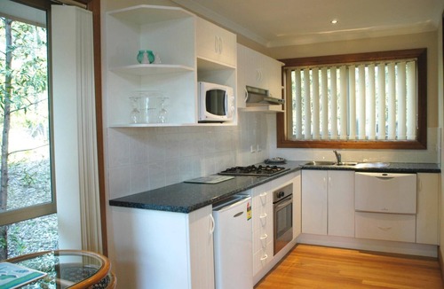 Wandandian Cabin | Bewong River Retreat