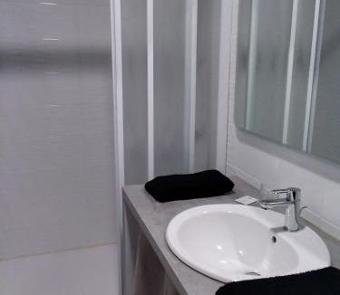 Uzein Bed & Breakfast | Beyrie Coustille