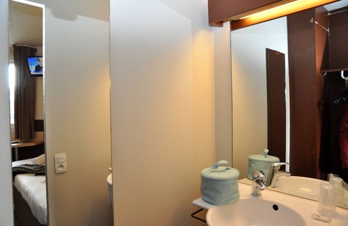 Mondeville Hotel | BHôtel De Caen