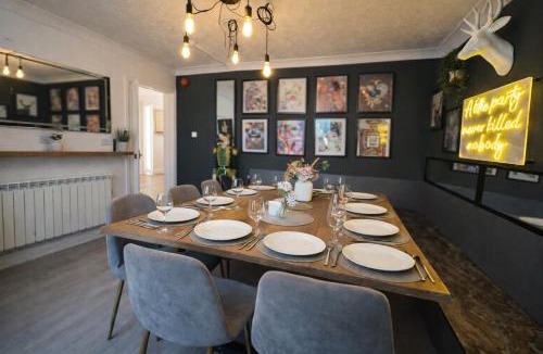 Bournemouth City Centre Villa | BH2 Beach House, beach, central Bournemouth, Stags, Hens, groups,