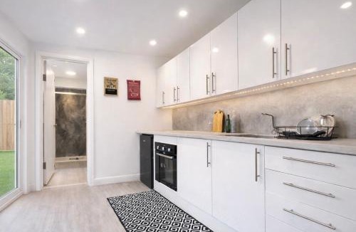 Bournemouth City Centre Villa | BH2 Beach House, beach, central Bournemouth, Stags, Hens, groups,