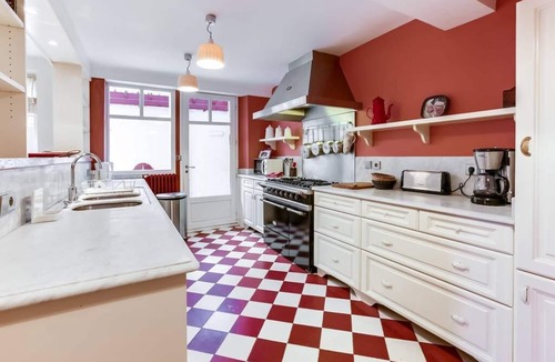 Biarritz City Centre House | Biarritz downtown, large villa facing Ocean and Plage des Basques