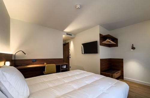 Laguardia Old Town Hotel | Biazteri Rooms Auto check-in