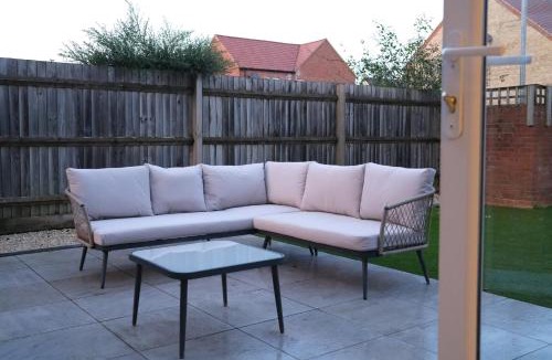 Bicester Villa | Bicester Villa-6Bed-Sleeps 14