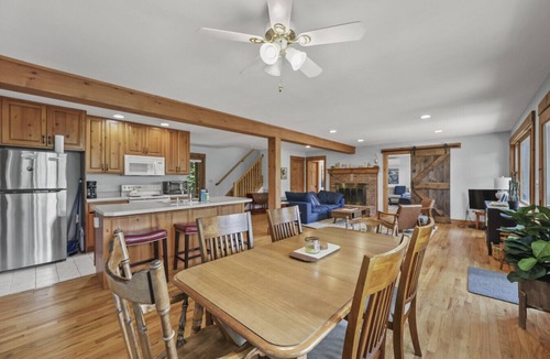 Monterey House | Bidwell Landing | Lakefront Spacious
