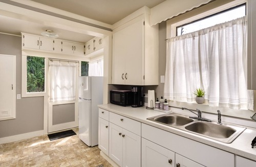 Chico House | BIDWELL PARK BUNGALOW