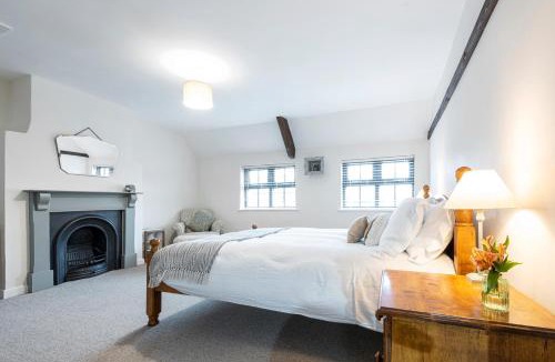 Ollerton House | Bieldside Cottage