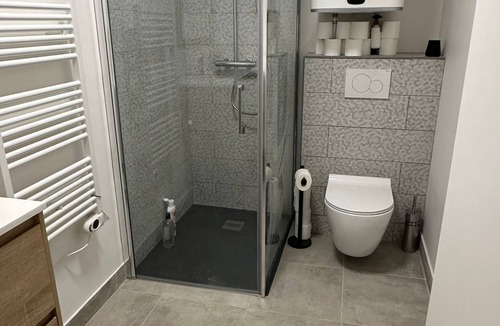 Bagnolet Apartment | Bienvenue à la Maison du Bonheur, un Havre de Paix Situé a 5 min de Paris