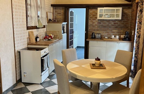 Chauny Cottage | Bienvenue au Gîte du Brouage ! Logement Entier au Cœur de Chauny - 1h20 de Paris